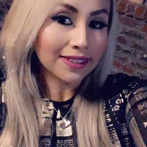 Meet your Posher, Magda